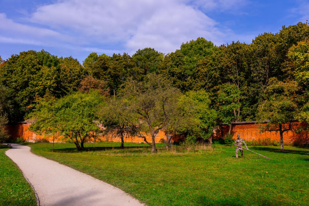 Park Fosa i Stoki Cytadeli w Warszawie