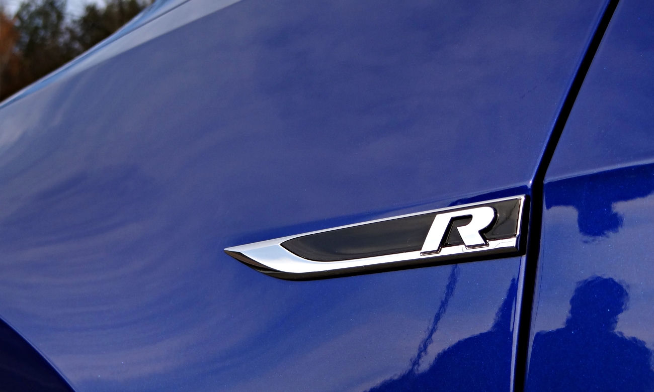 Volkswagen Golf R 2.0 TSI 300 KM
