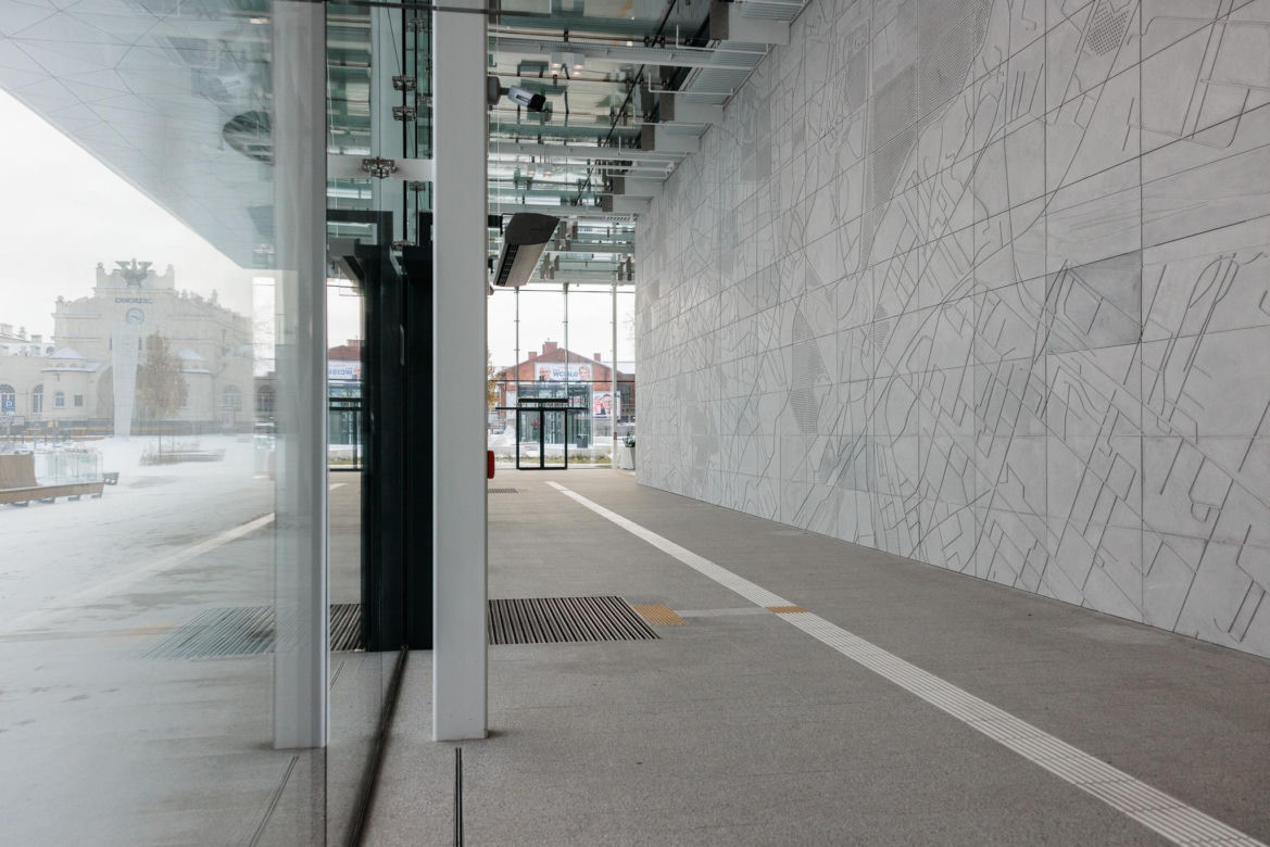 Dworzec Metropolitalny w Lublinie od środka