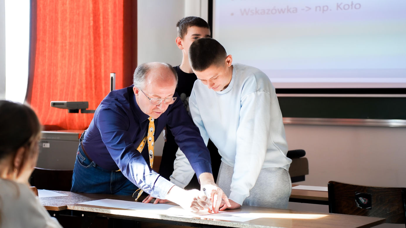Uczniowie siedleckich szkół spędzili pierwszy dzień wiosny w murach uczelni wyższej
