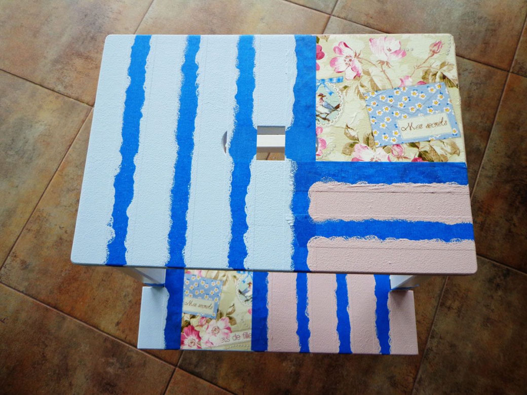 Taboret ze schodkiem IKEA w wersji decoupage