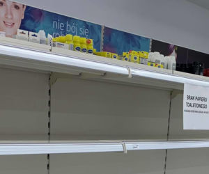 Koronawirus. Mieszkańcy Wrocławia masowo ruszyli do sklepów