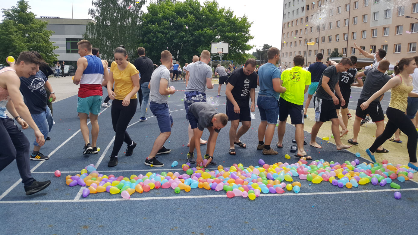Bitwa balonowa na UTP
