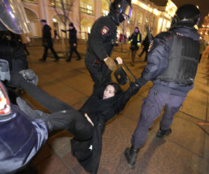 Protesty w Rosji przeciwko wojnie na Ukrainie 