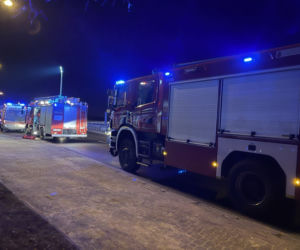Pociąg potrącił mężczyznę na torach