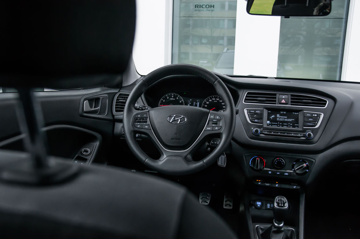 Hyundai i20 Active 1.0 T-GDI 100 KM 5MT