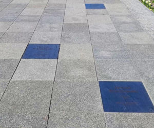 Przed halą Enea Arena powstaje Aleja Szczecińskich Olimpijczyków