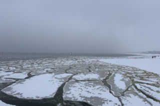 Bałtyk zimową porą, uchwycony w kadrach