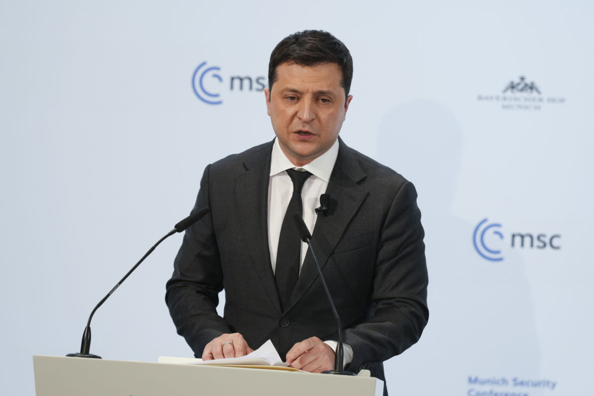 Prezydent Ukrainy: powstrzymujemy się od odpowiedzi na prowokację