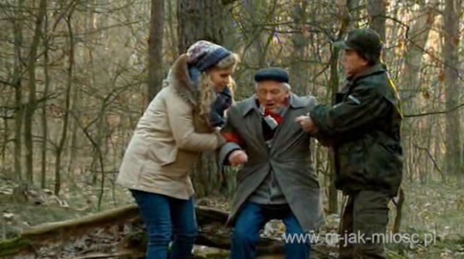  M jak miłość odc. 1140. Lucjan (Witold Pyrkosz), Natalka (Marcjanna Lelek), Franek Zarzycki (Piotr Nerlewski)