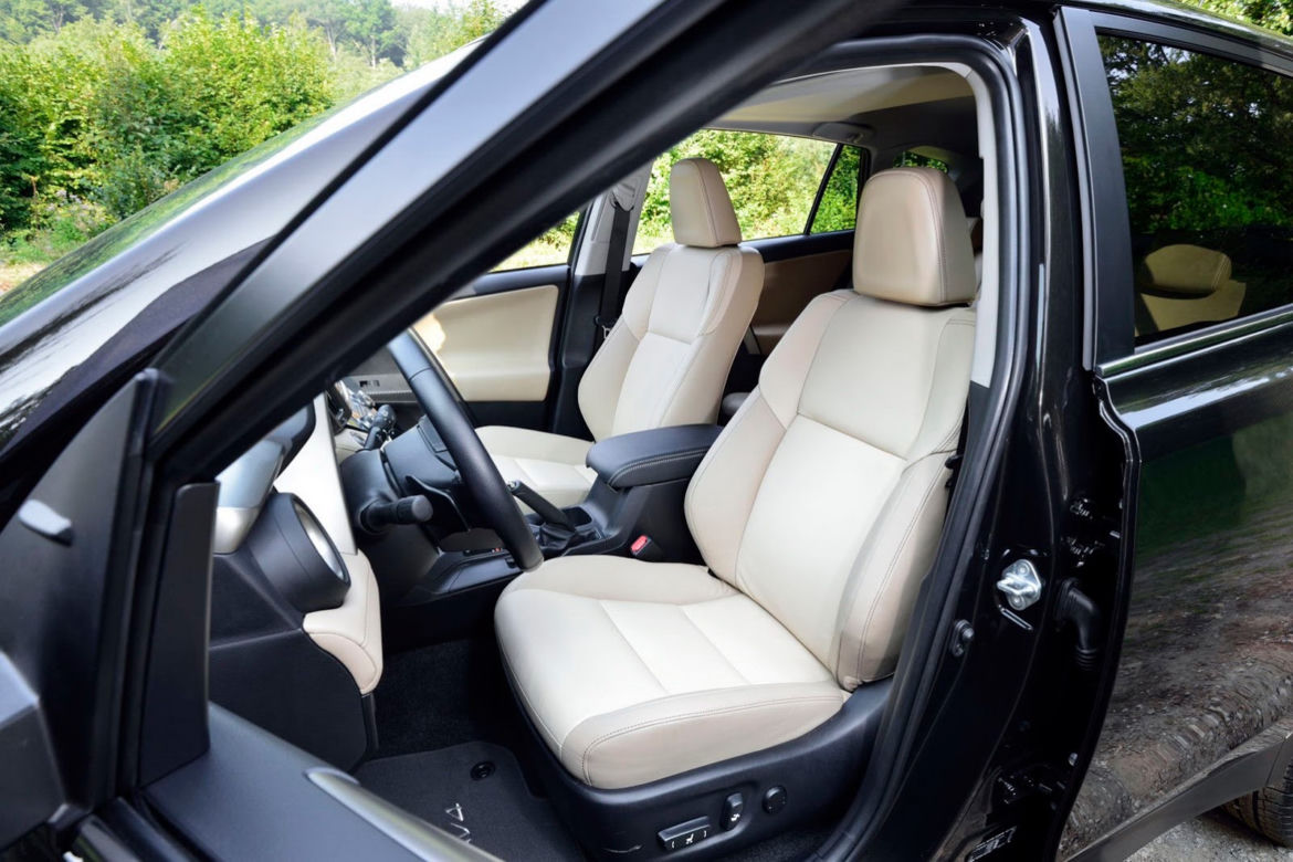 Toyota RAV4 2014