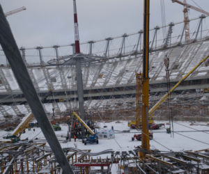 Stadion Narodowy dostał iglicę