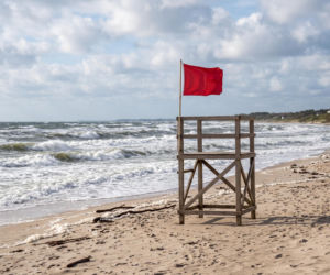 Sinice Sarbinowo. Czy w Sarbinowie można się kąpać 20.08? Flaga, warunki pogodowe