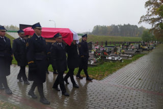 Pogrzeb strażaka, który zginął podczas gaszenia pożaru w Nisku