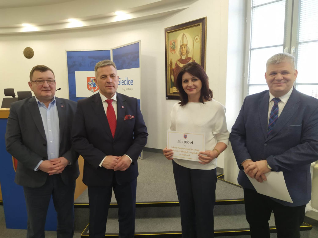 ZOBACZ ZDJĘCIA ze spotkania władz miasta Siedlce z przedstawicielami SP nr 10 w Siedlcach