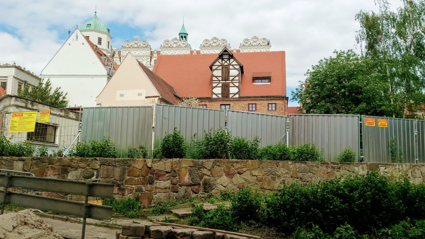 Budowa przy Kamienicy Loitzów