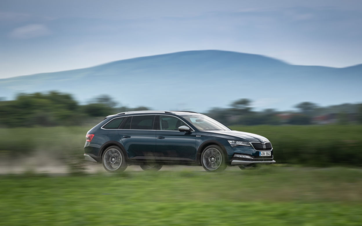 Skoda Superb Scout 2.0 TDI SCR 190 KM DSG7 4x4