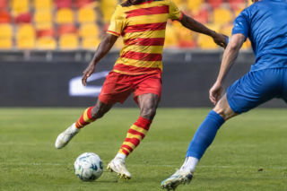 Jagiellonia Białystok pokonuje Wisłę Płock. Wymęczone zwycięstwo na przełamanie