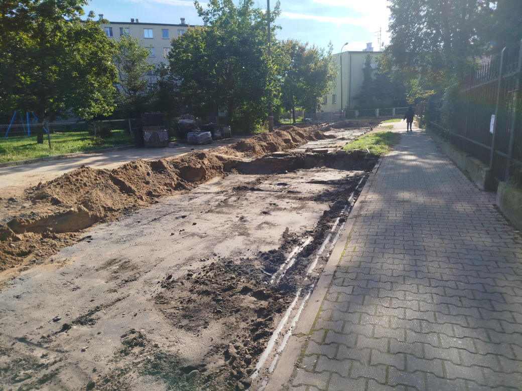 Roboty drogowe na ulicy Błonie w Siedlcach