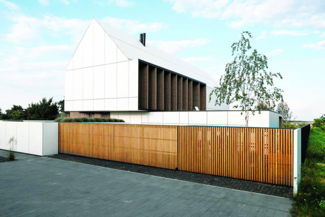 Dom ze skośnym dachem - projekt - Miłosz Stopiński