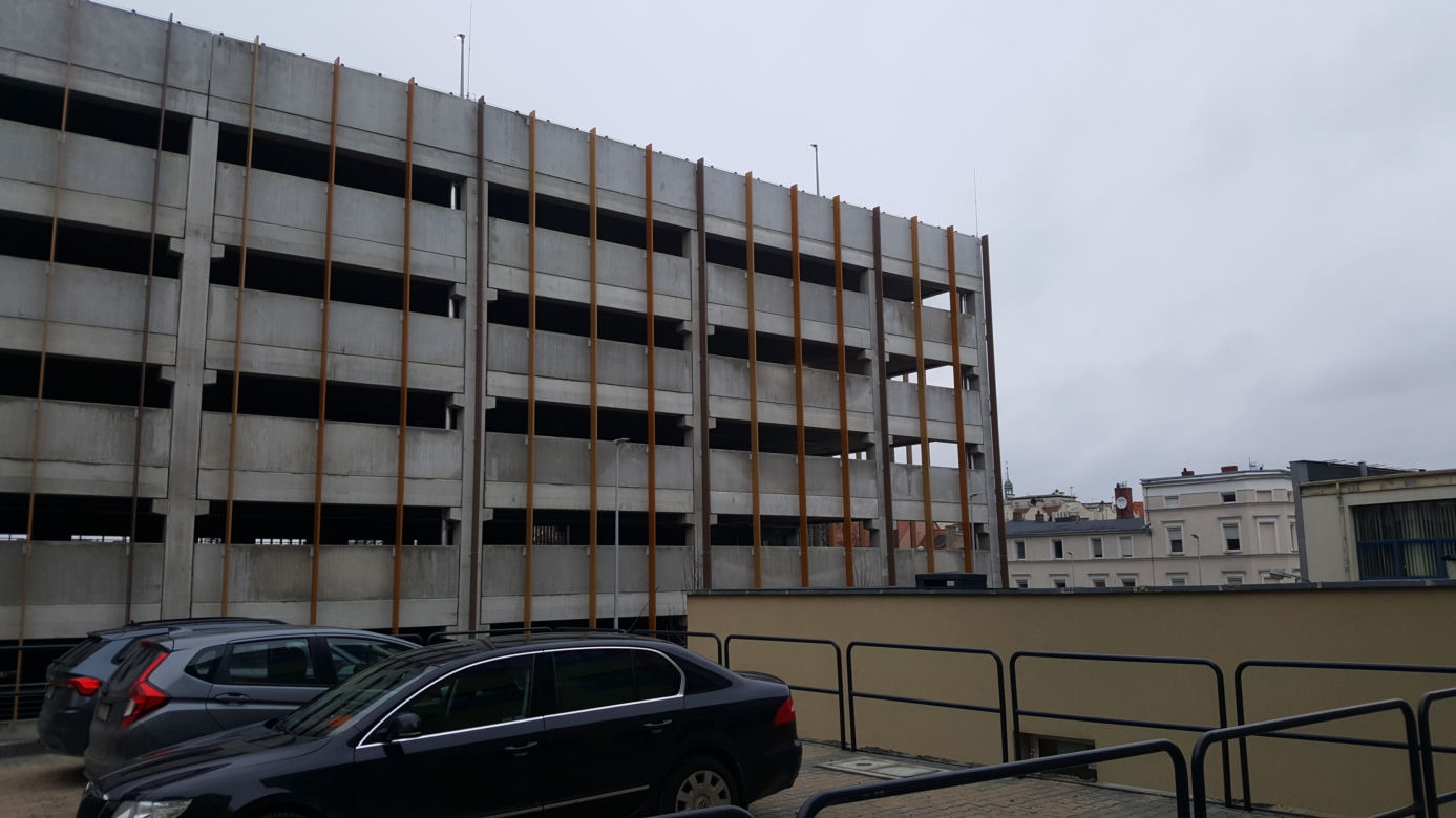 Trwają ostatnie prace przy budowie parkingu przy ul. Grudziądzkiej 