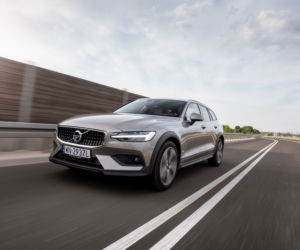 System audio Bowers & Wilkins w Volvo V60 Cross Country