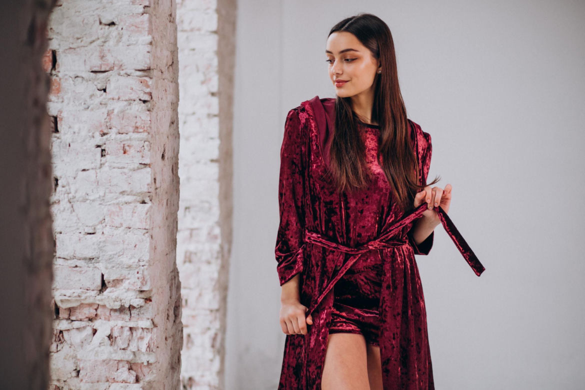 Najmodniejsze trendy na karnawał. W tych stylizacjach naprawdę zabłyśniesz