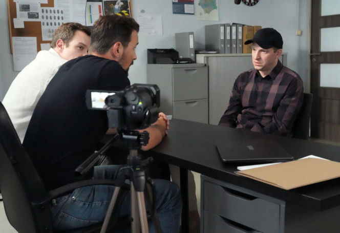 Barwy szczęścia, odcinek 3317: Łukasz wraca do domu, który był jego więzieniem, by zmierzyć się z traumą