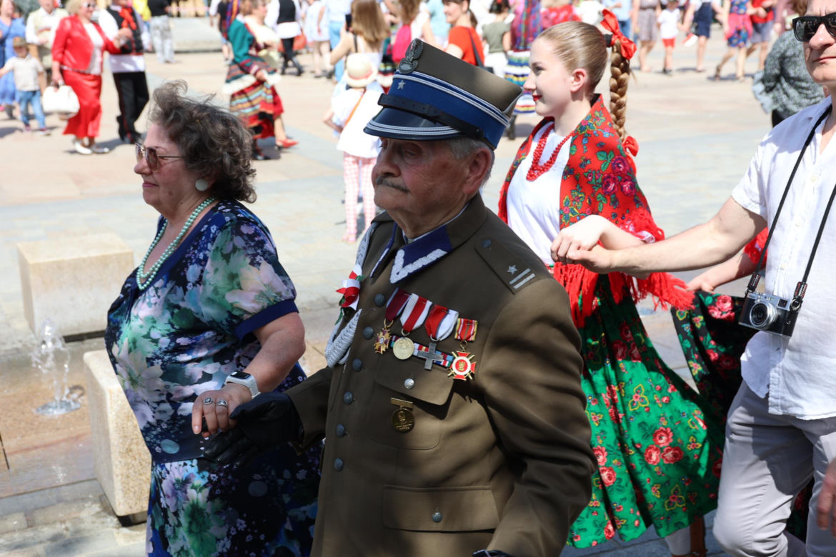 420 par zatańczyło tradycyjnego „Poloneza dla Lublina”! 
