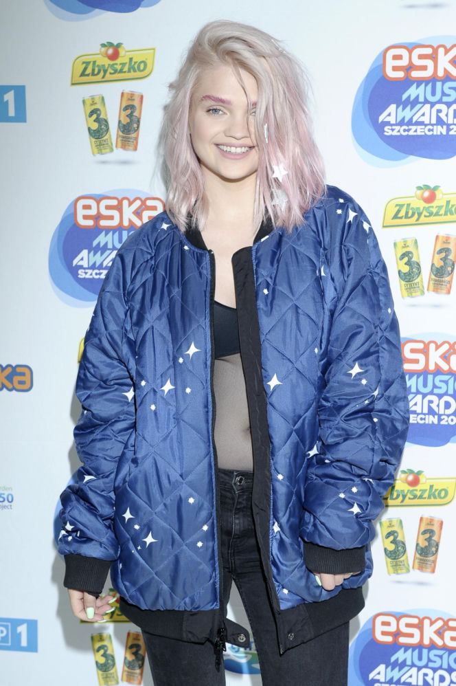 Margaret oceniła swoje stare stylizacje