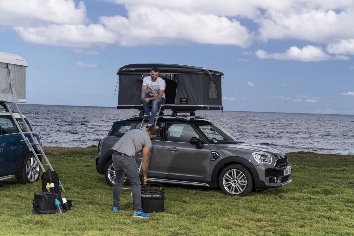 Mini Countryman z namiotem