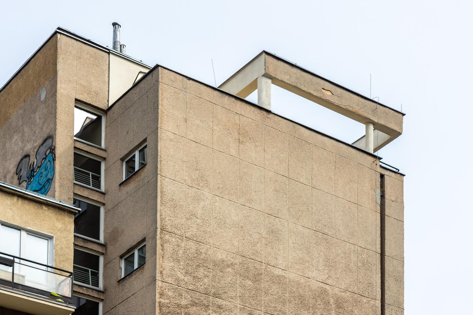 Wieżowiec przy ul. Sewerynów 4 w Warszawie