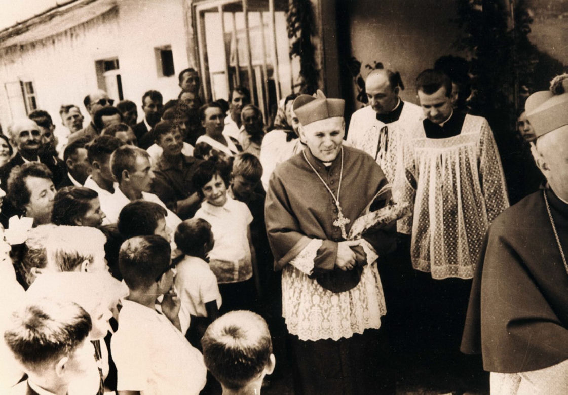 Stanisław Dziwisz. Żyłem przy świętym człowieku