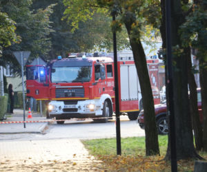 Wyjął długi nóż i zaczął dźgać. Gdy go złapali, trzymał maczetę!