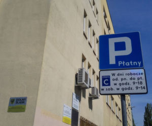 Za część parkingów w centrum Wrocławia płacimy nielegalnie? Zobacz!