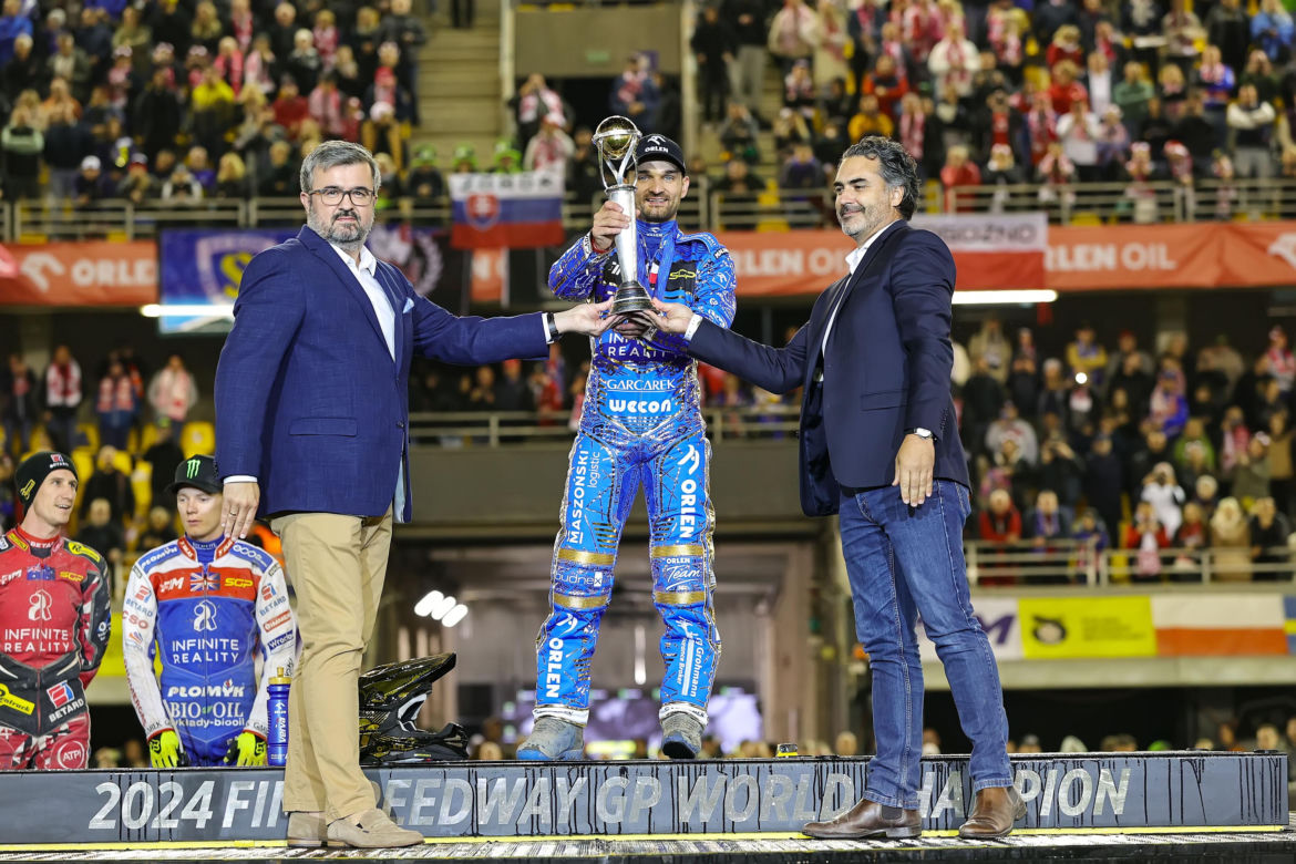 Grand Prix Polski w Toruniu. Zdjęcia kibiców i zawodników z Motoareny