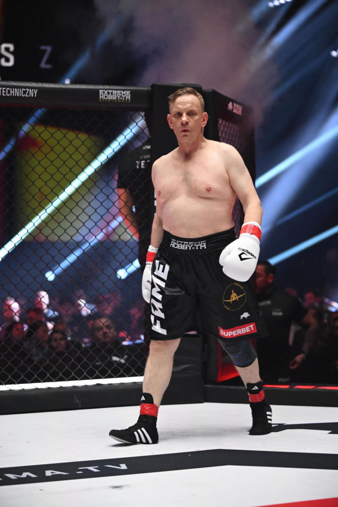 Bartosz Żukowski vel. Waldek Kiepski przegrał na gali Fame