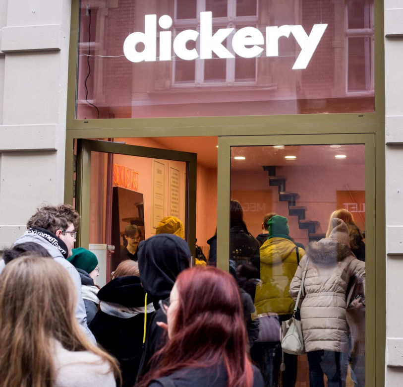 Dickery w Katowicach otwarte. O seksie pogadamy jedząc penisy i waginy