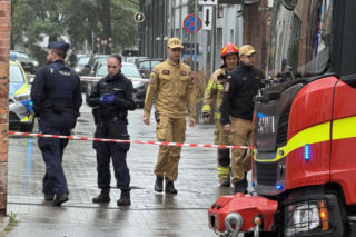Atak z nożem przed szkołą policealną w Warszawie na ul.Mińskiej