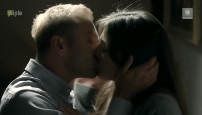 To nie koniec świata odcinek 7. Anka (Karolina Gorczyca), Paweł (Krystian Wieczorek)