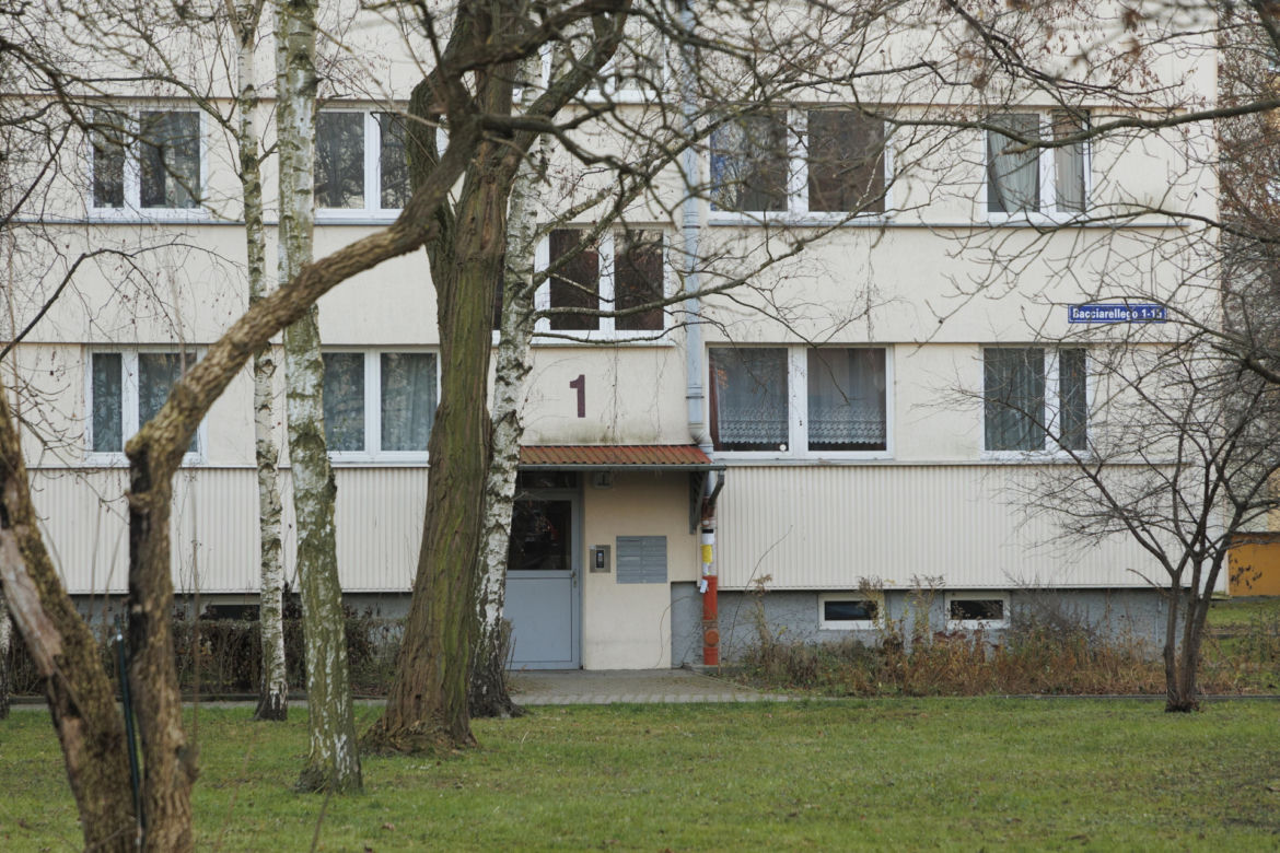 Babcia podpalaczka grasuje na osiedlu