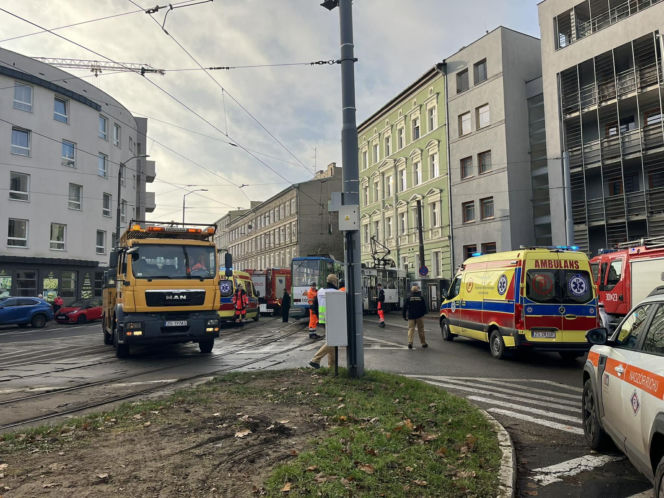 Wykolejenie tramwaju na ulicy Parkowej w Szczecinie