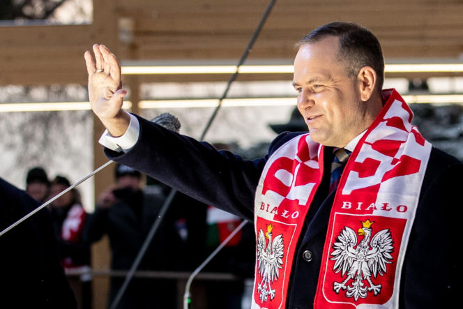 Prezydent na Jasnej Górze wśród kibiców. Podziękował za obronę  hasła „Bóg, Honor, Ojczyzna”