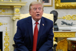 Prezydent USA Donald Trump uciszał w poniedziałek dziennikarkę CNN Kristen Holmes