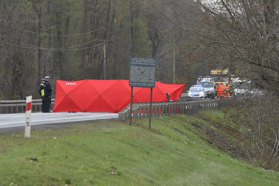 Śmiertelny wypadek na DK61