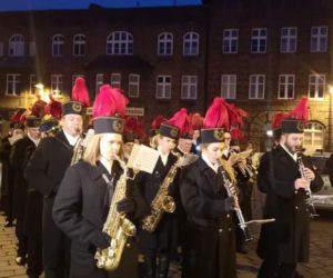 Barbórka 2019: Górnicy wraz z orkiestrą przeszli ulicami Nikiszowca