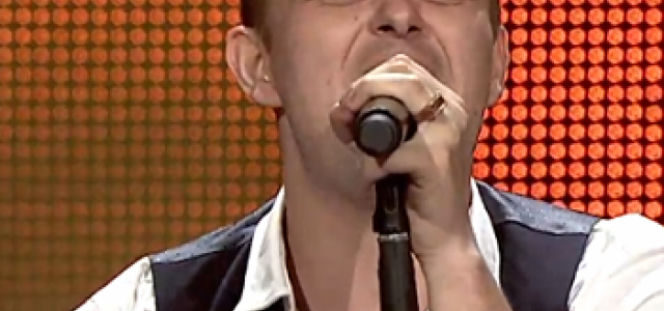 Marek Molak: znacie go z Barw Szczęścia, zobaczcie jak śpiewa! [VIDEO] 