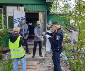 Maseczki ochronne dla bezdomnych z Poznania!