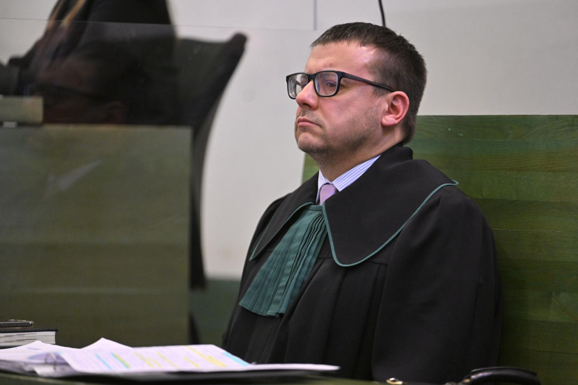 Skazany za zabójstwo matki znów walczy o wolność. Jeden z jego wniosków ma 72 strony