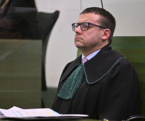 Skazany za zabójstwo matki znów walczy o wolność. Jeden z jego wniosków ma 72 strony